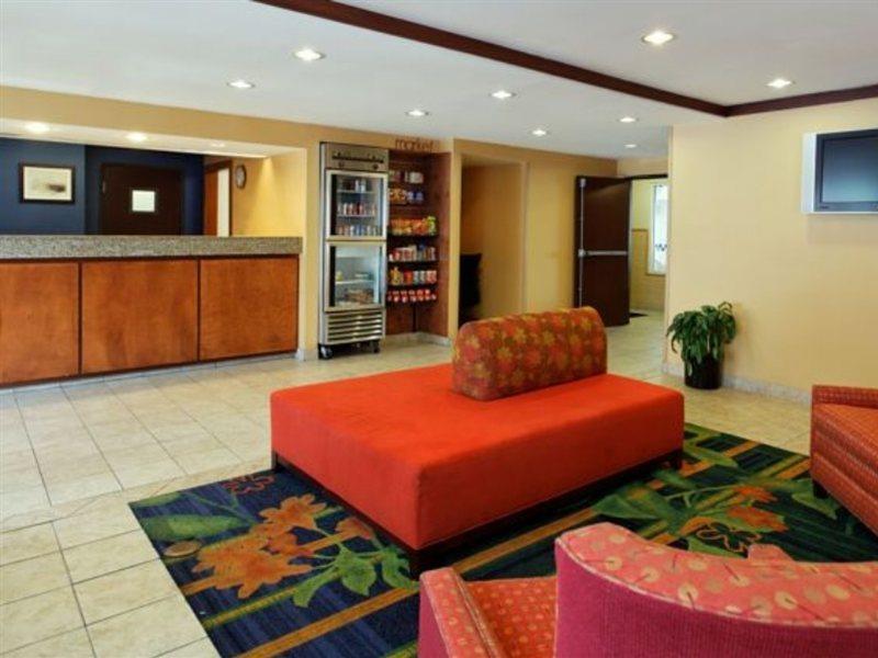 Fairfield Inn & Suites By Marriott San Antonio Airport/North Star Mall Exterior photo